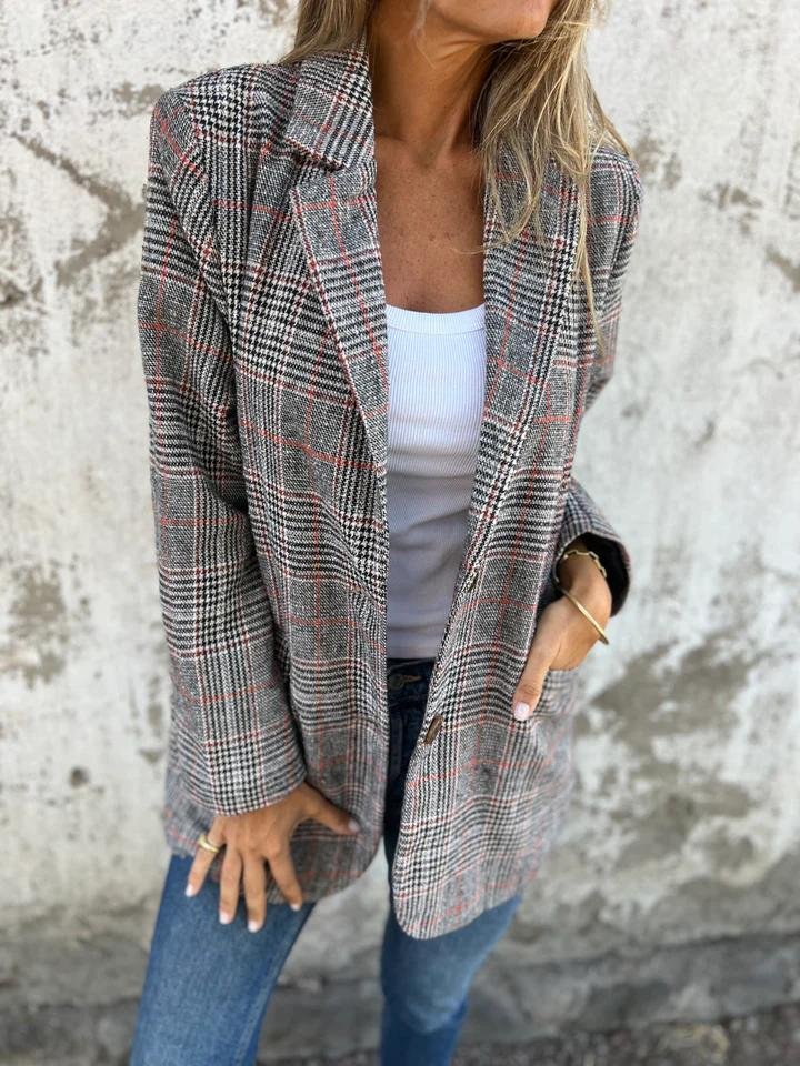 Danaya | Elegant ribbstickad tröja