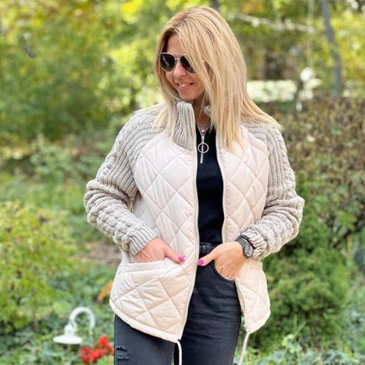 Stickad patchwork pufferjacka för kvinnor