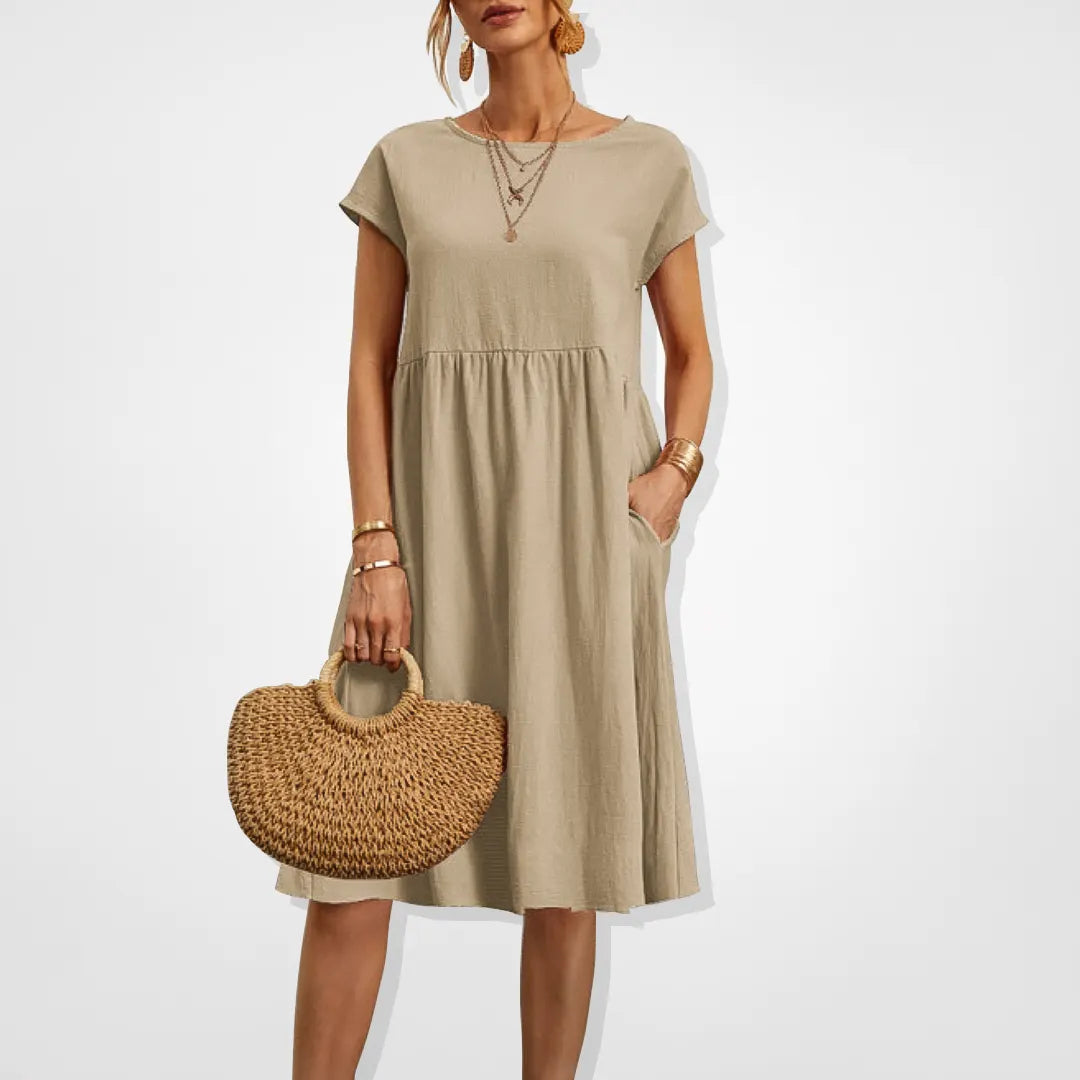 LUNA | IBIZA MODERN OCH SNYGG SOMMARKLÄNNING