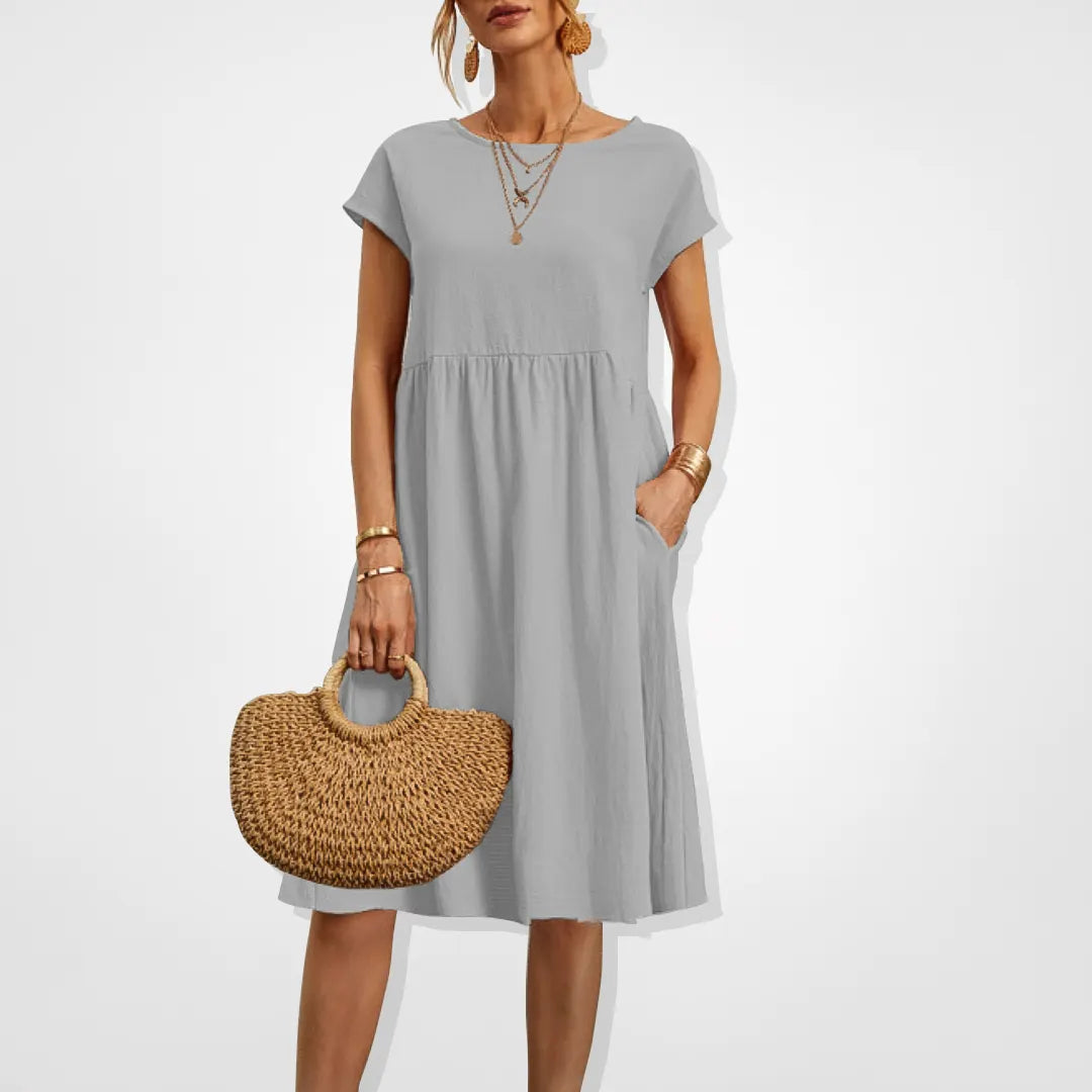 LUNA | IBIZA MODERN OCH SNYGG SOMMARKLÄNNING