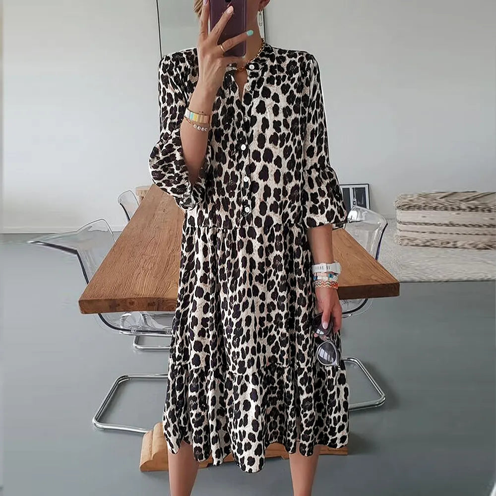 Rhea | Ibiza snygg damklänning med leopardtryck